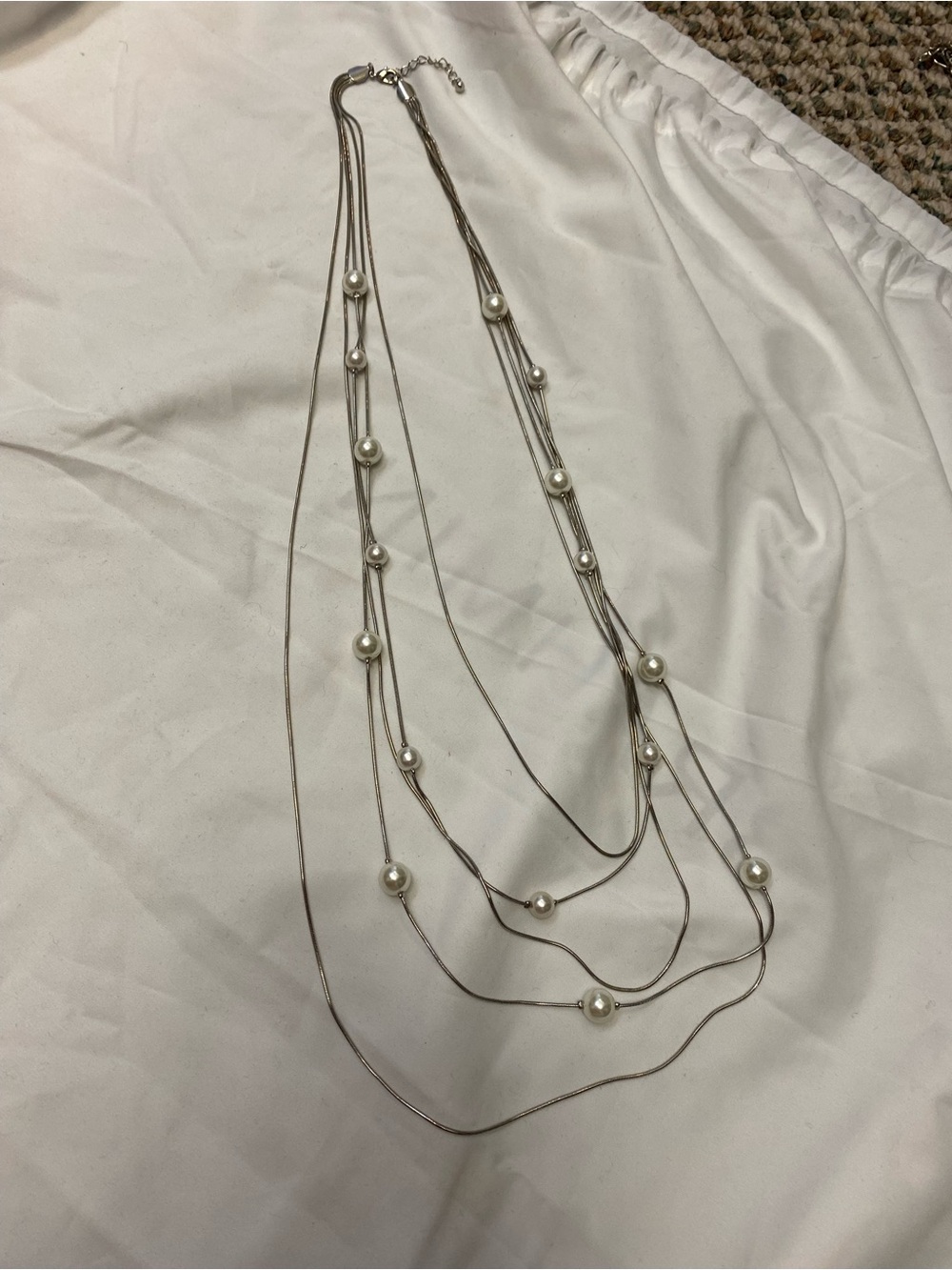 Source Unknown Silver-Tone Layered Necklace with White Pearls